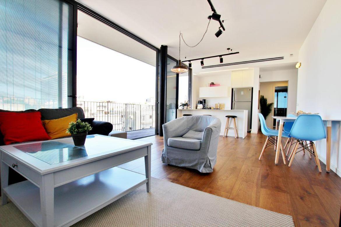 Căn hộ Beautiful 2 Bed On The